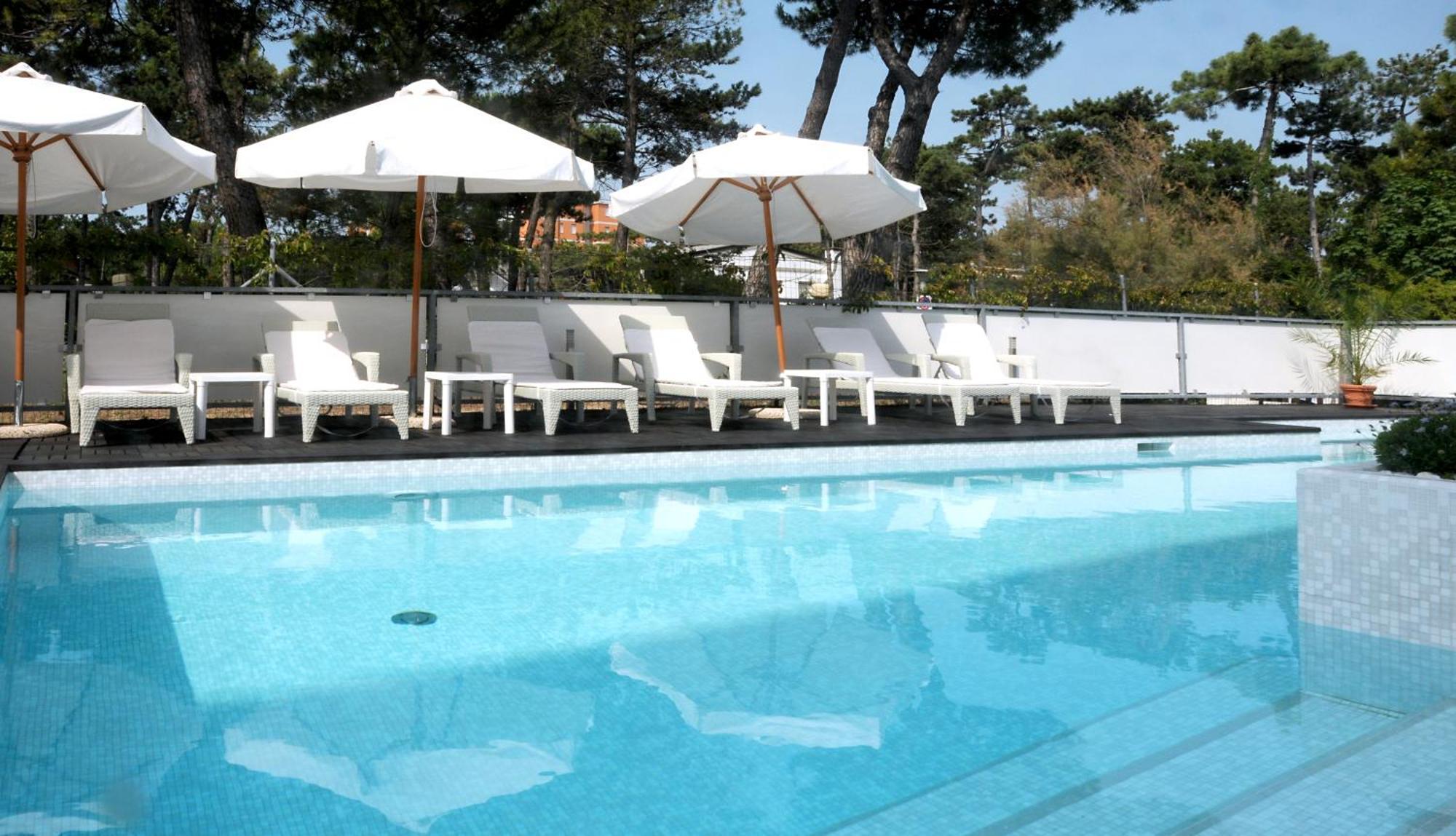 Hotel Rex Lignano Sabbiadoro Ngoại thất bức ảnh