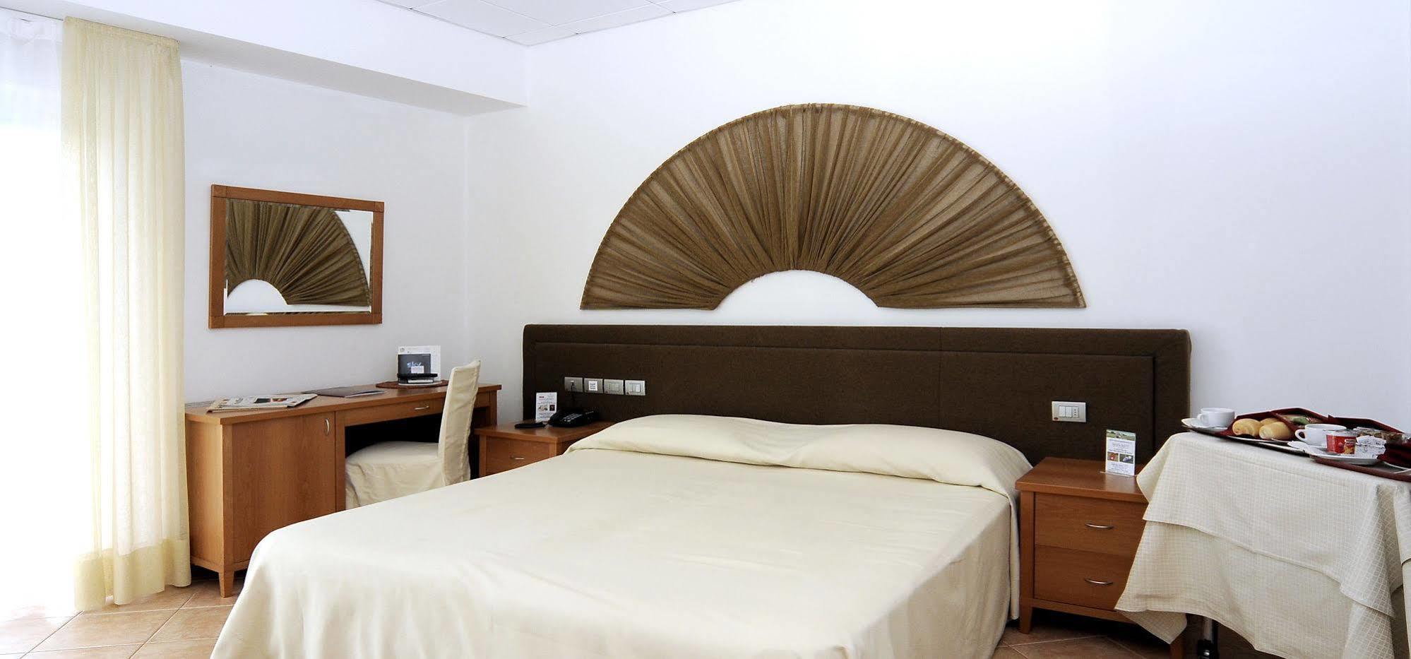 Hotel Rex Lignano Sabbiadoro Ngoại thất bức ảnh